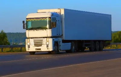 İzmir ile Boyacıköy Arası Öğrenci Eşyası Taşıma